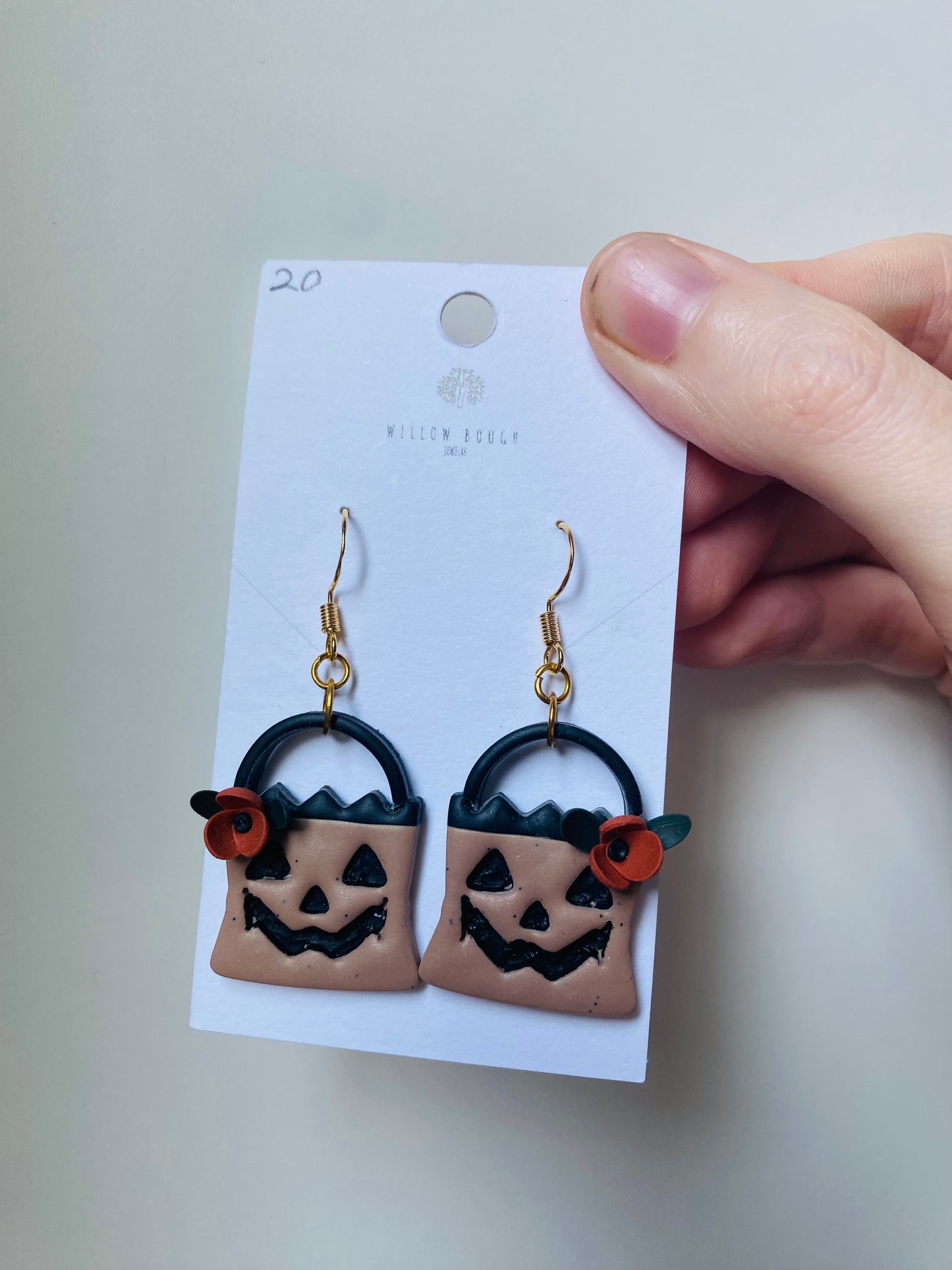 Trick-or-Treat Bag Dangles